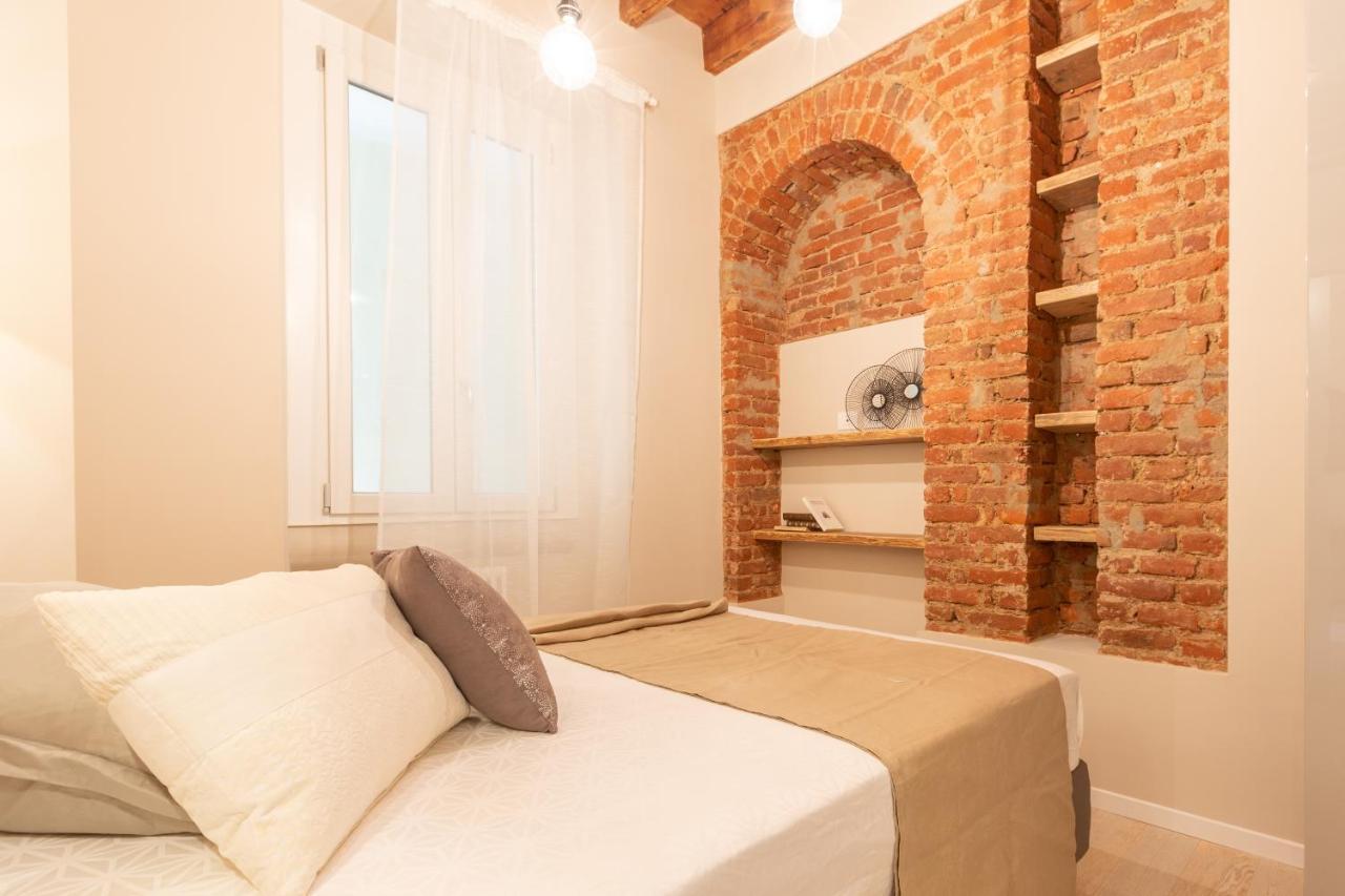 Mo22 Loreto- Duomo- Chic - Luxury - Boho Apartment Milan
