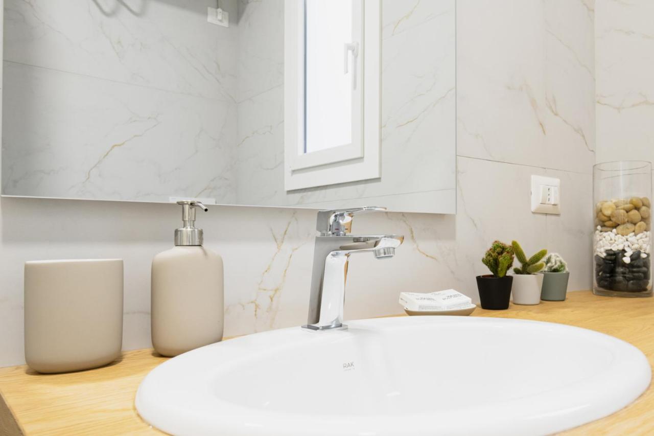 Apartment Easylife - Oasi Chic Pochi Passi Dai Navigli