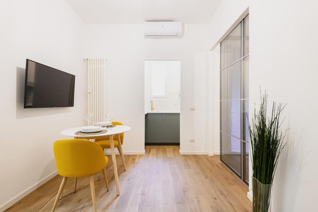 Apartment Easylife - Oasi Chic Pochi Passi Dai Navigli Milan