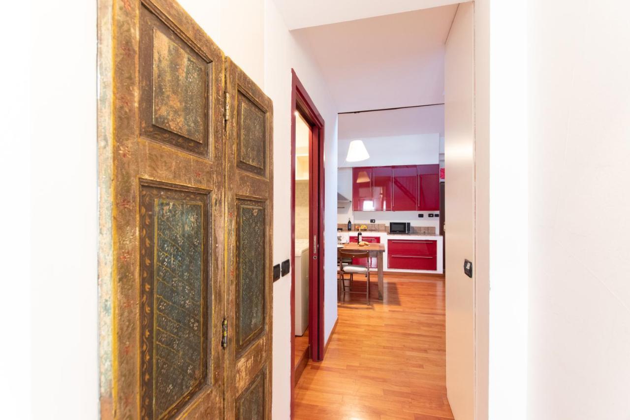 Apartment Ihost - Ticinese 75