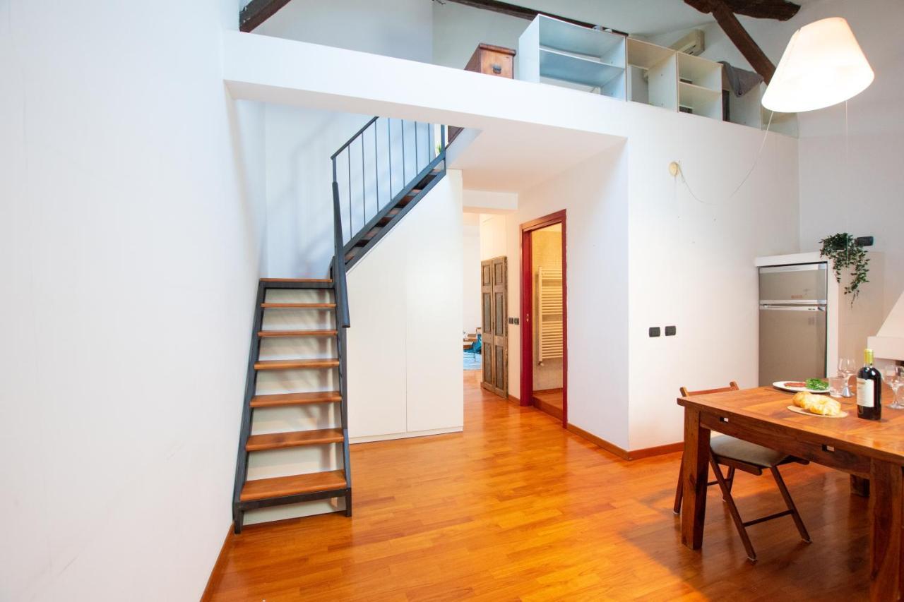 Apartment Ihost - Ticinese 75