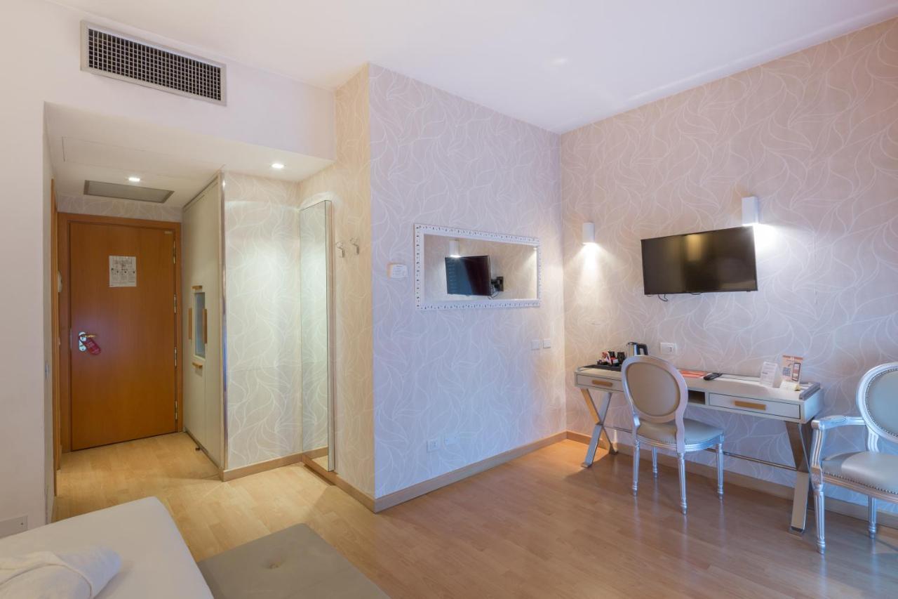 Hotel Nasco 4*