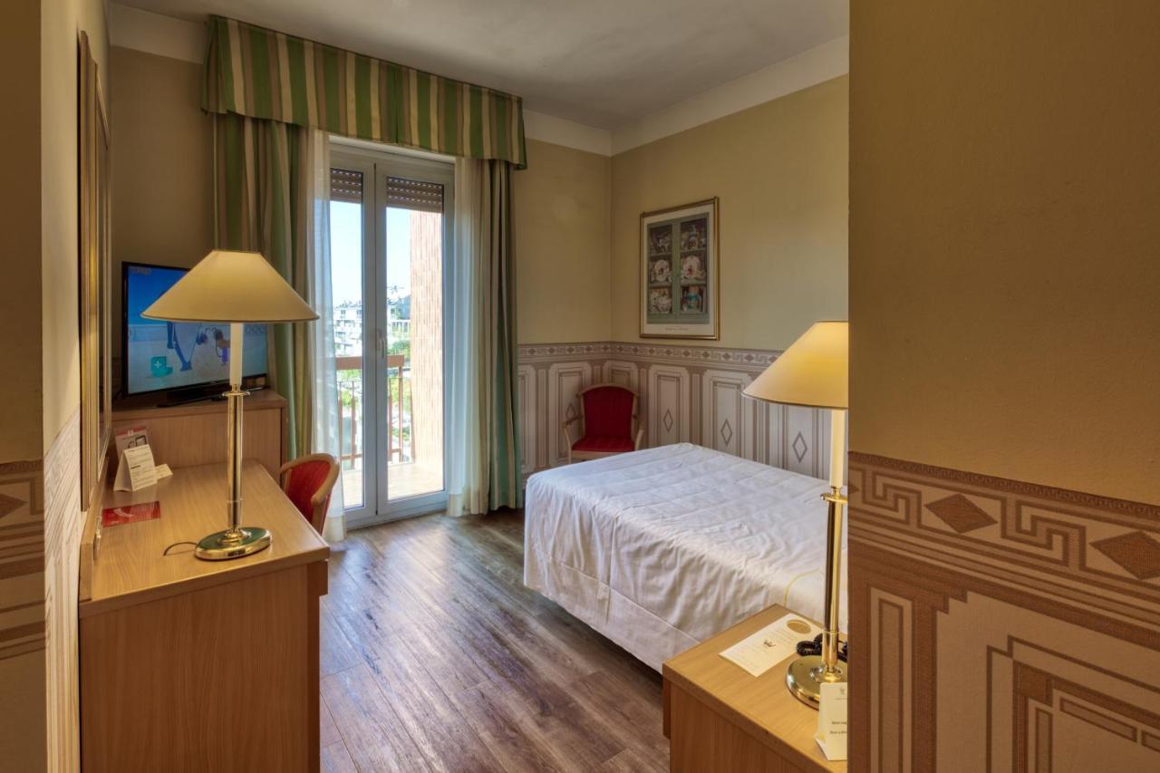 Hotel Nasco 4*