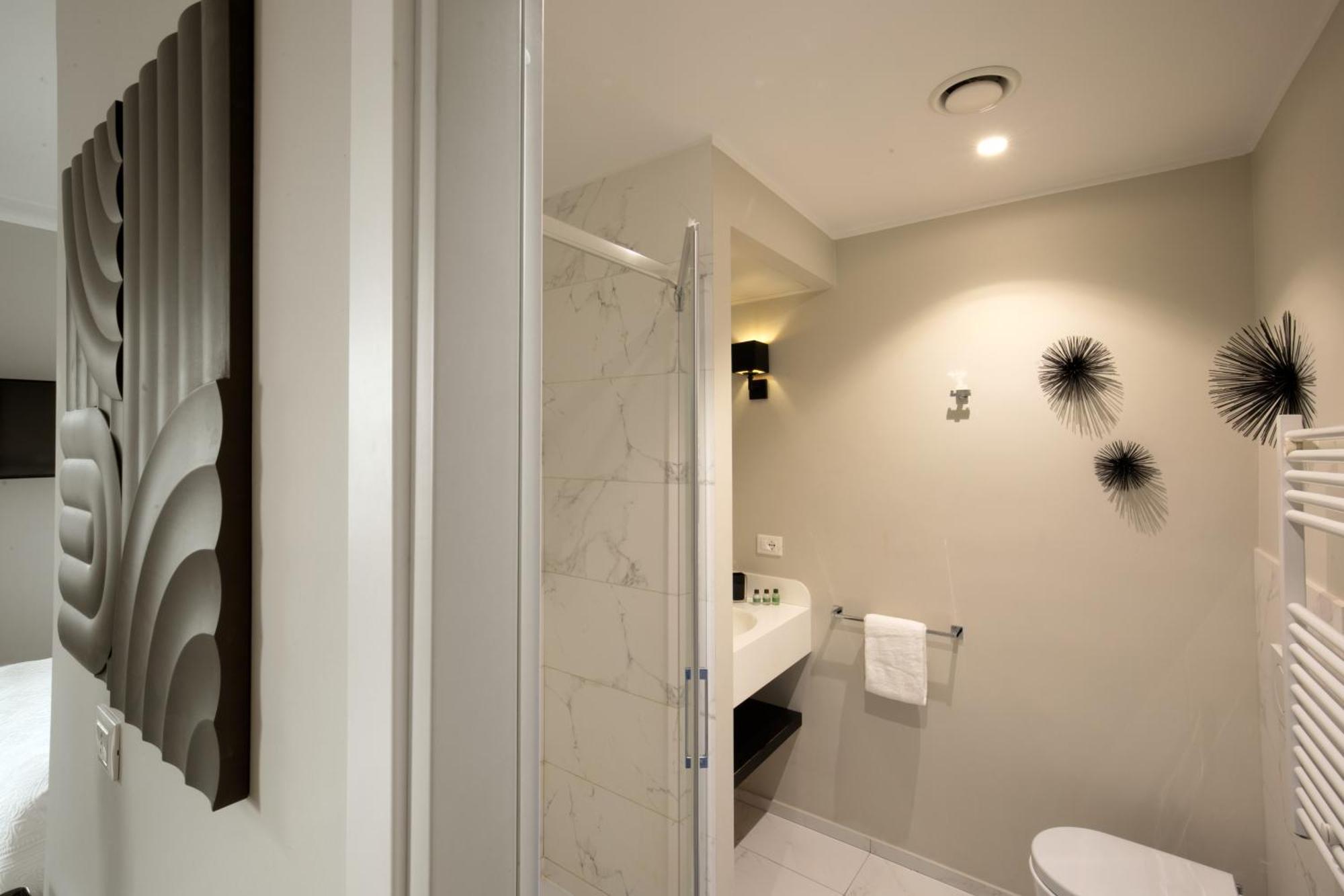 Daplace - Corso Monforte * Milan