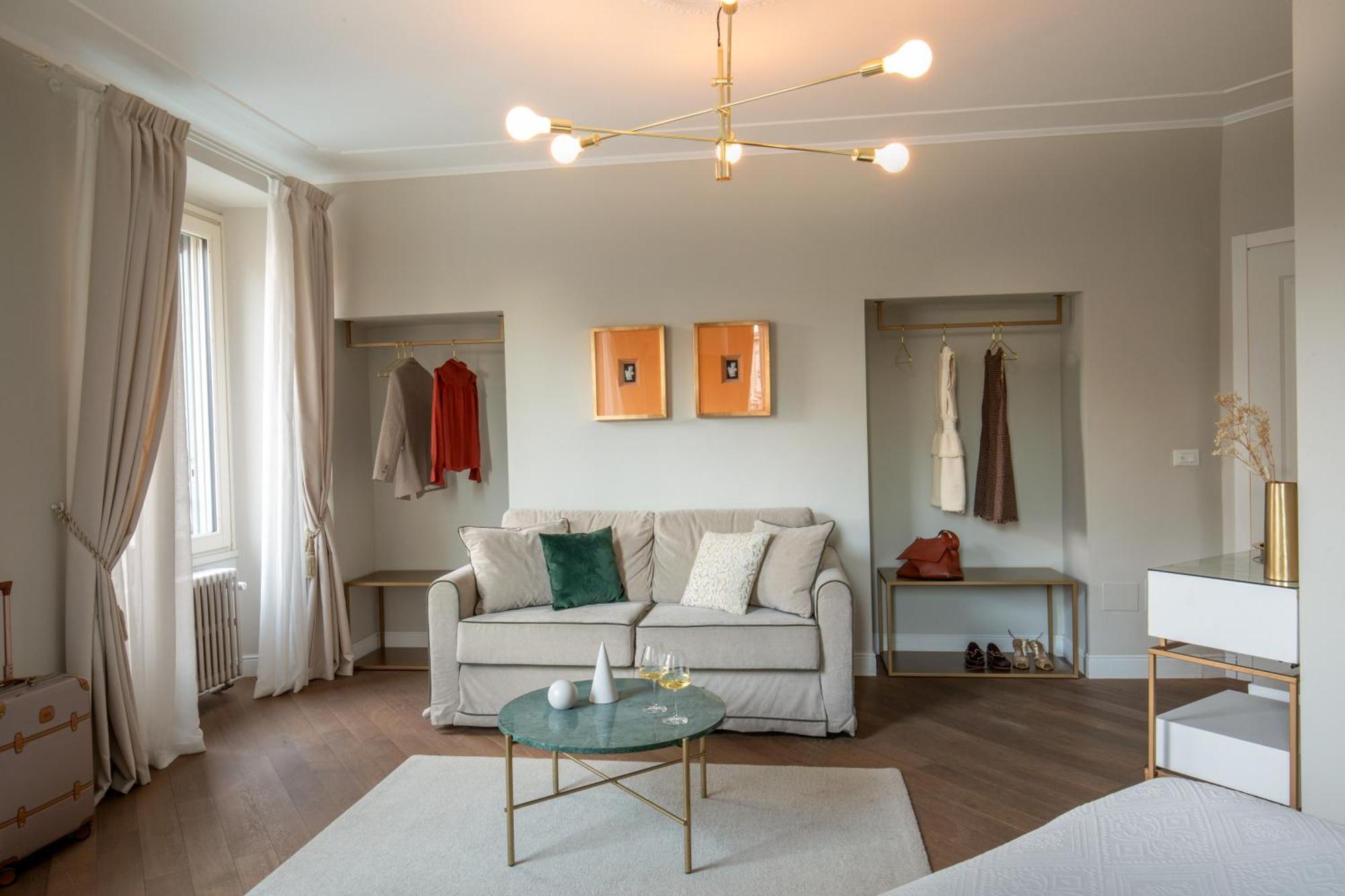 Daplace - Corso Monforte Guest house Milan