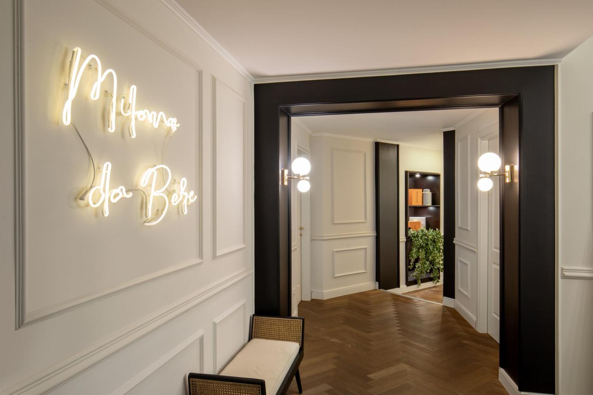 Daplace - Corso Monforte Guest house Milan