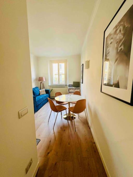 Apartment Stylish Boutique Next To Duomo Milan