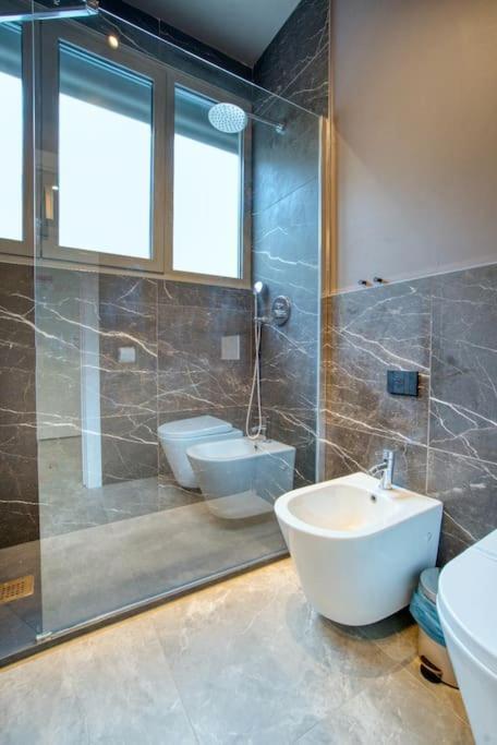 Apartment Vallarsa 10 - Interno 03 Milan