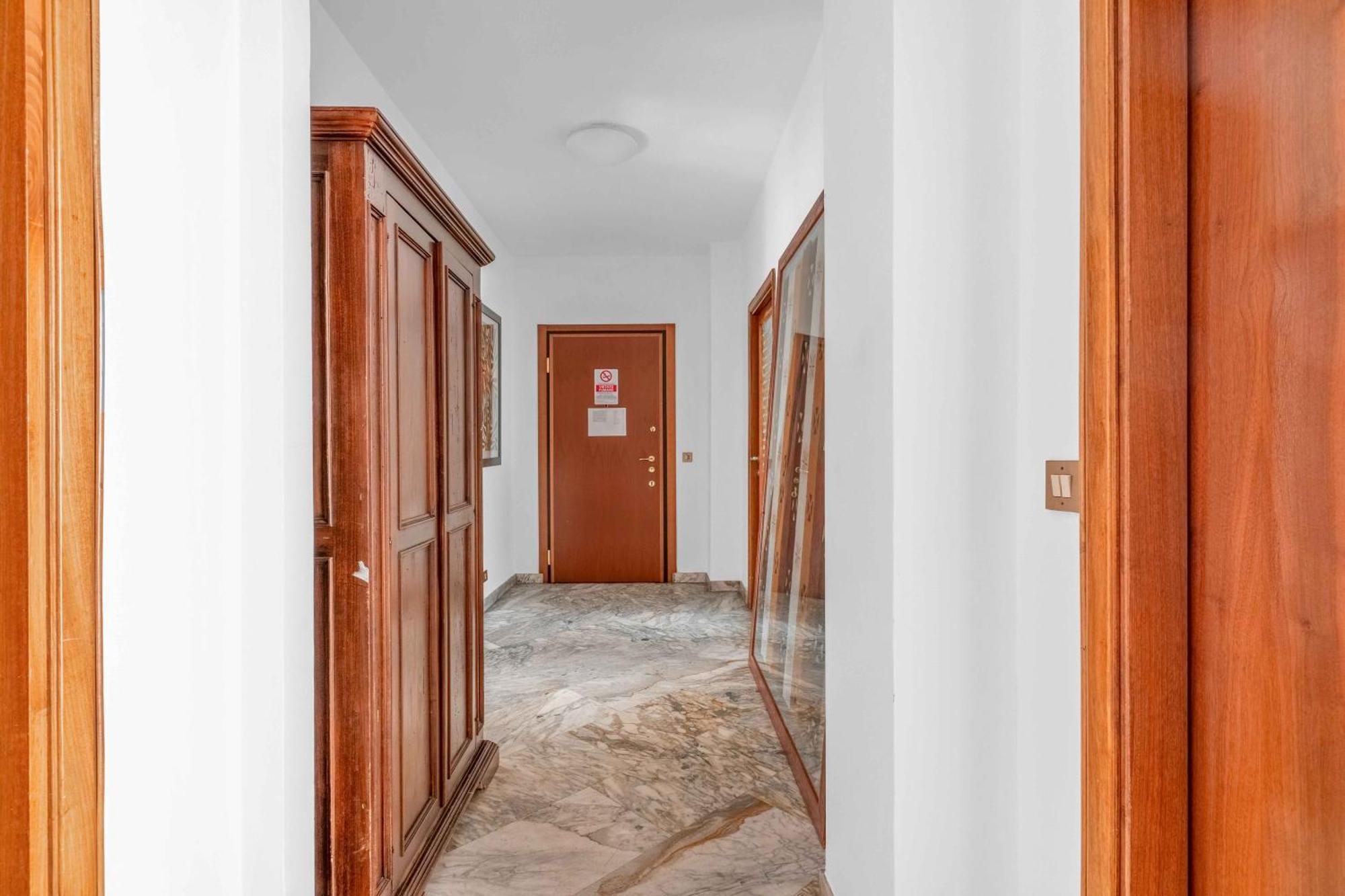 Apartment Duomo 10min - Eleganza Urbana Casa Esclusiva Milan
