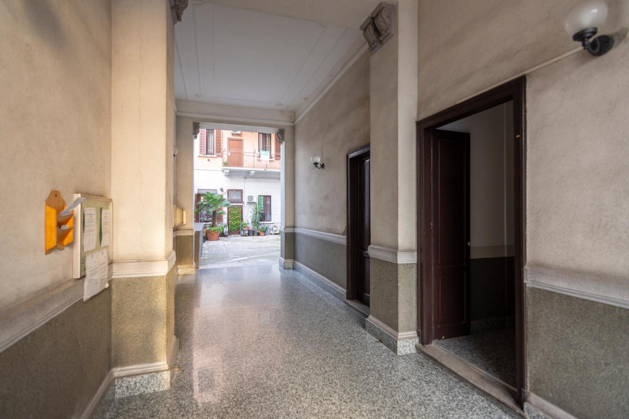 Galleria#27 - Metro A 2 Passi, Ampio E Nuovo Bilocale * Milan
