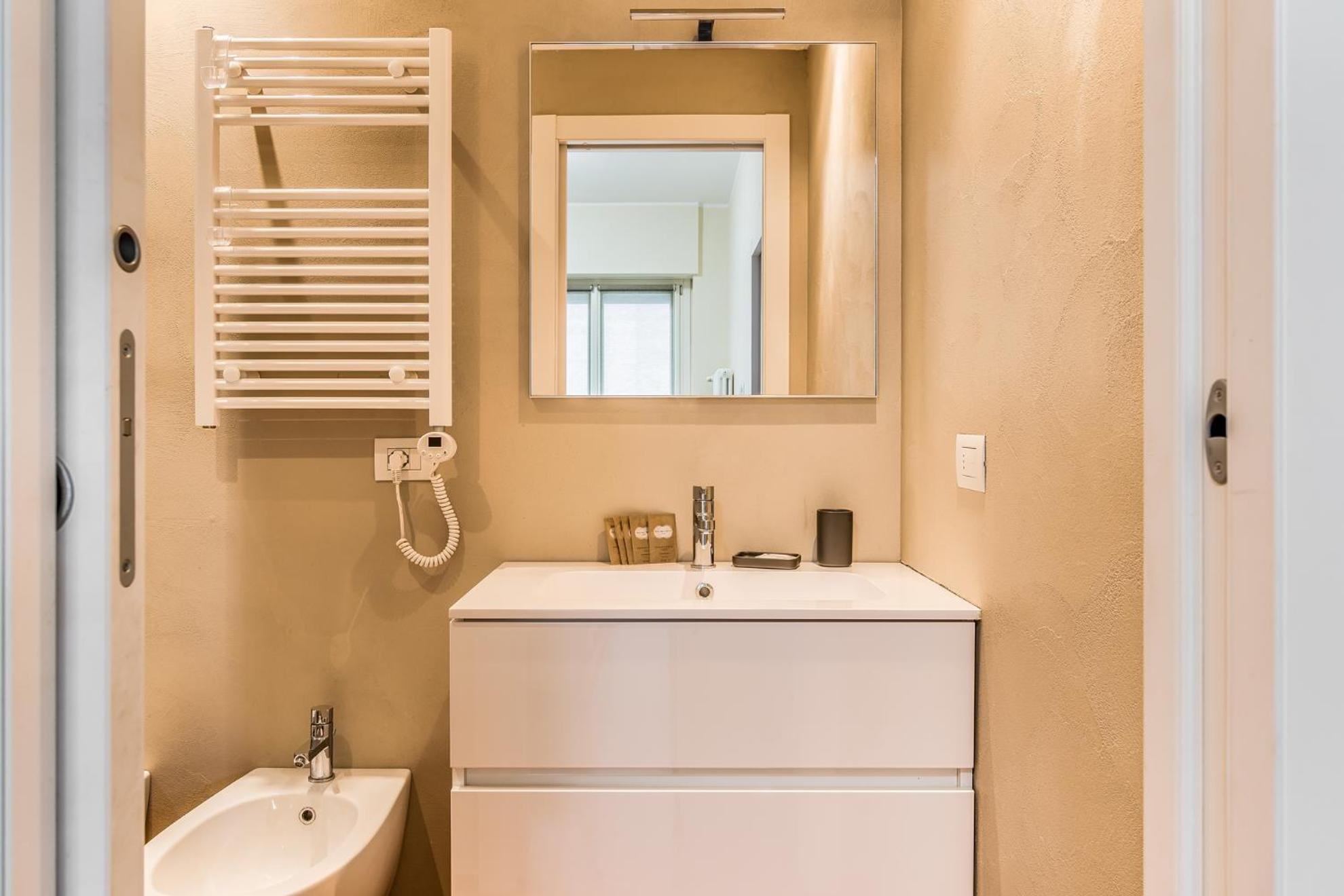 Apartment Via Del Fusaro 4 Pax Wi-fi