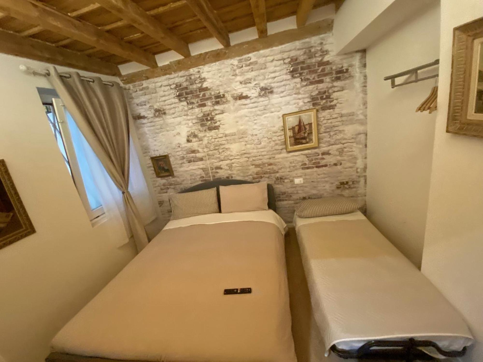 30 San Gottardo House