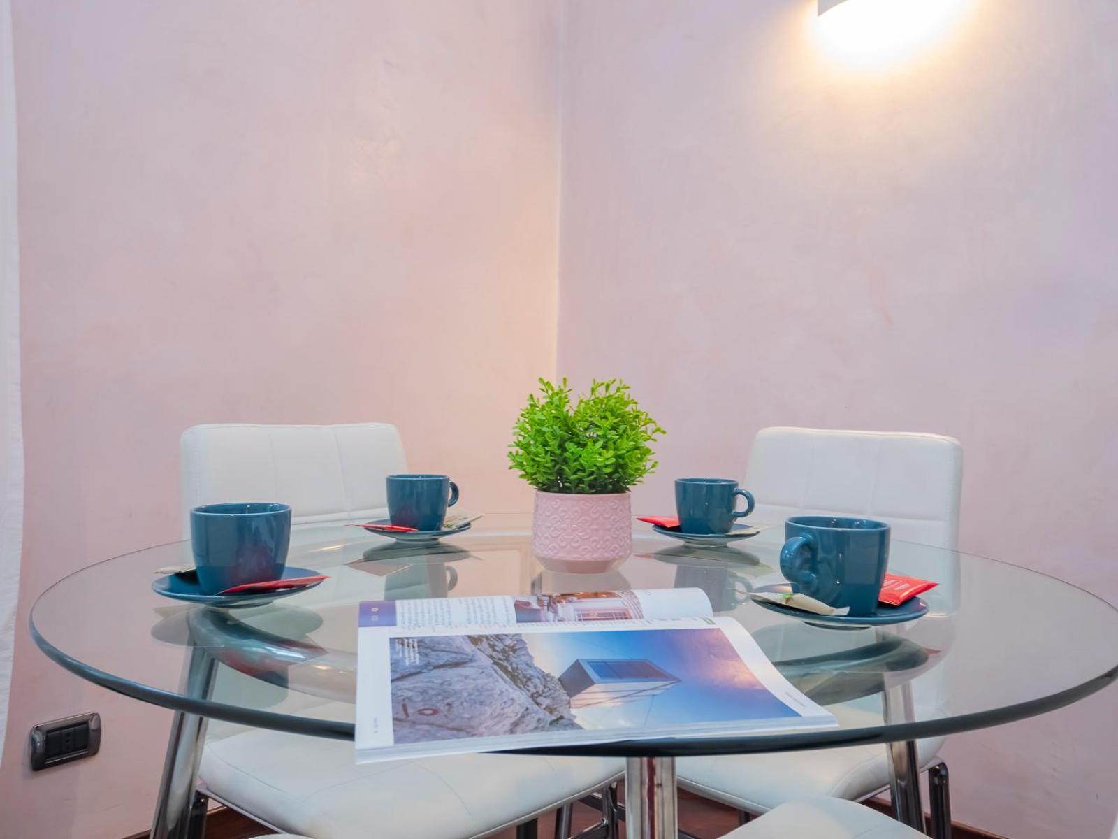Apartment Xenia - Elegant Two-room In Porta Venezia Milan