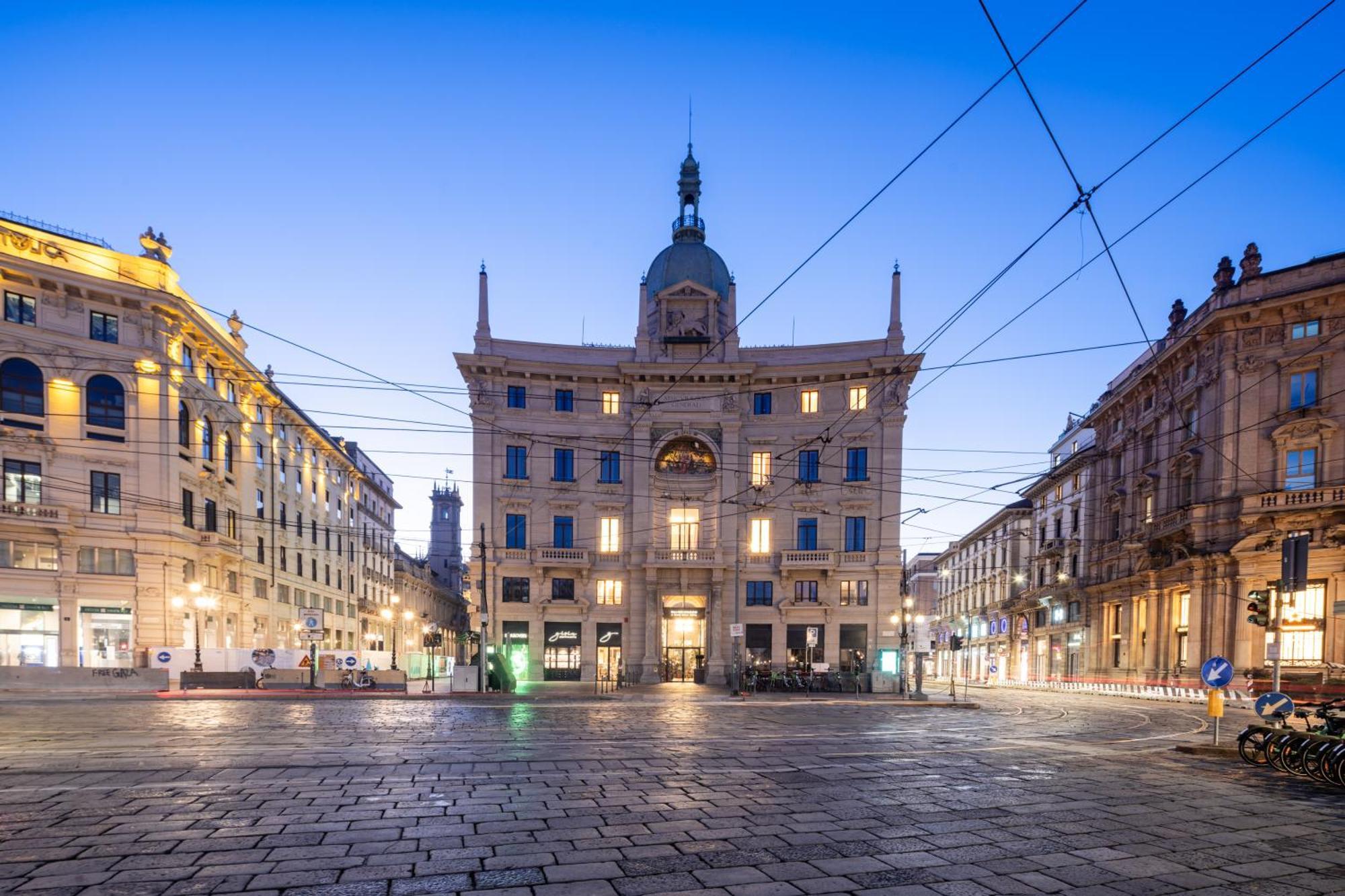 Apartment San Babila Design R&r Milan