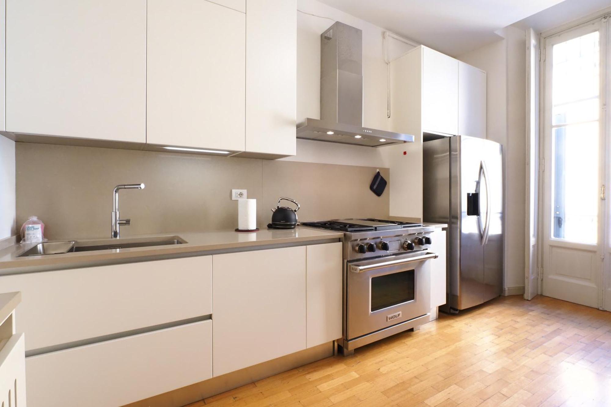 Contempora Serviced - Quadrilocale Pta Vercellina Apartamento