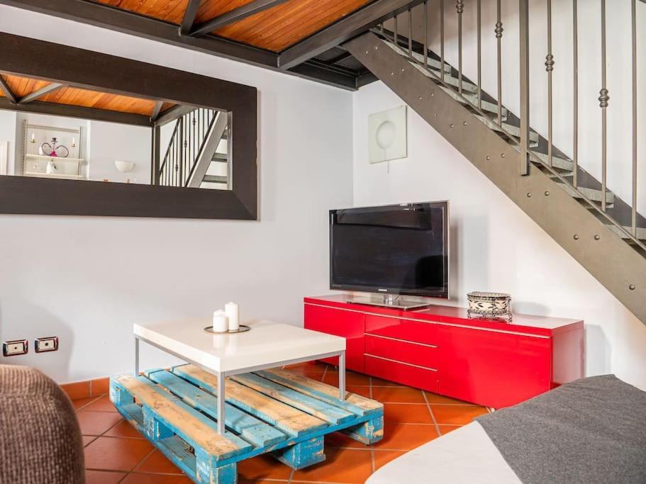 Spazioso Loft Imbonati6 *