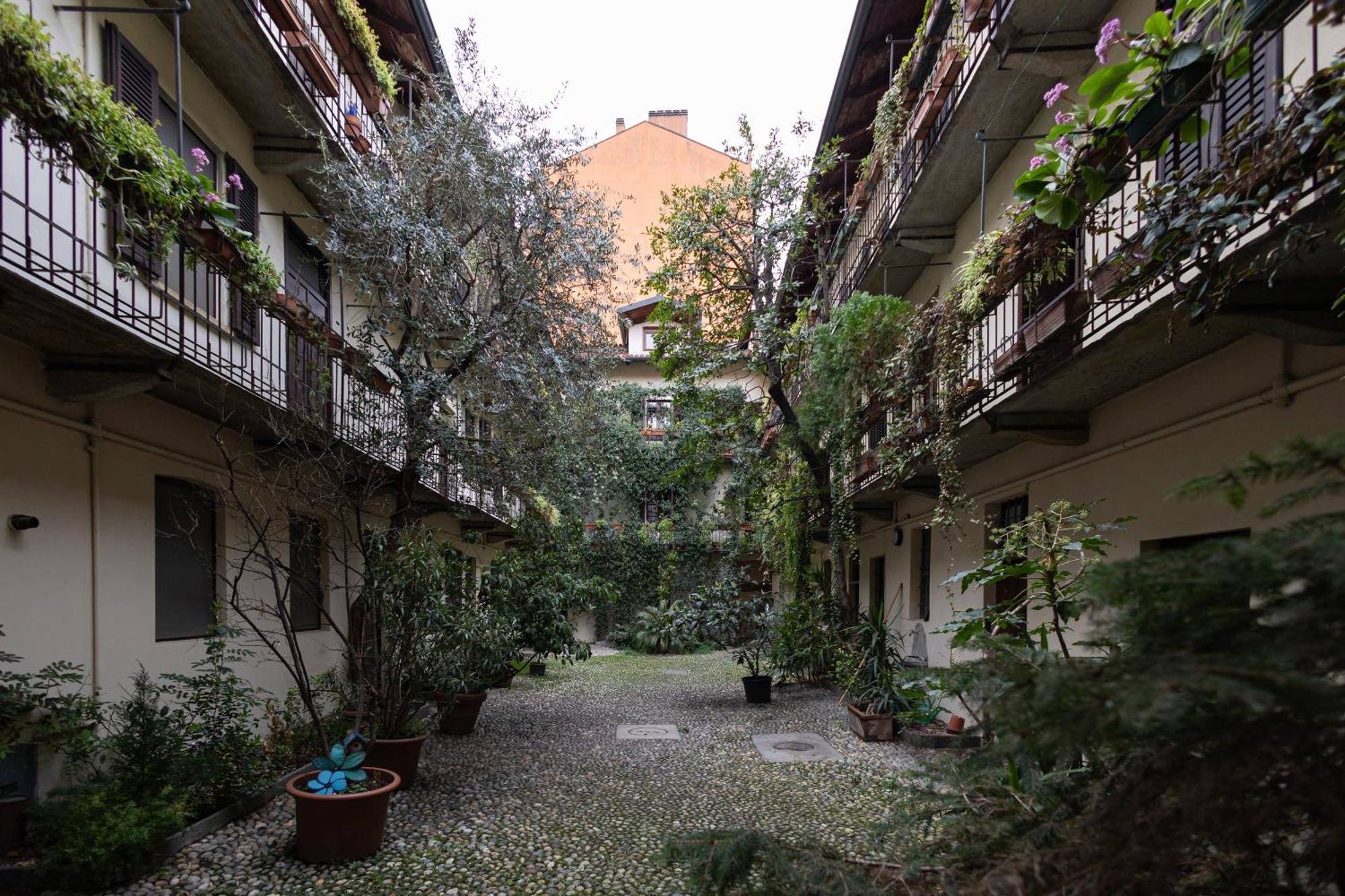 Flora 57 - Splendido Loft Nel Cuore Dei Navigli Apartment