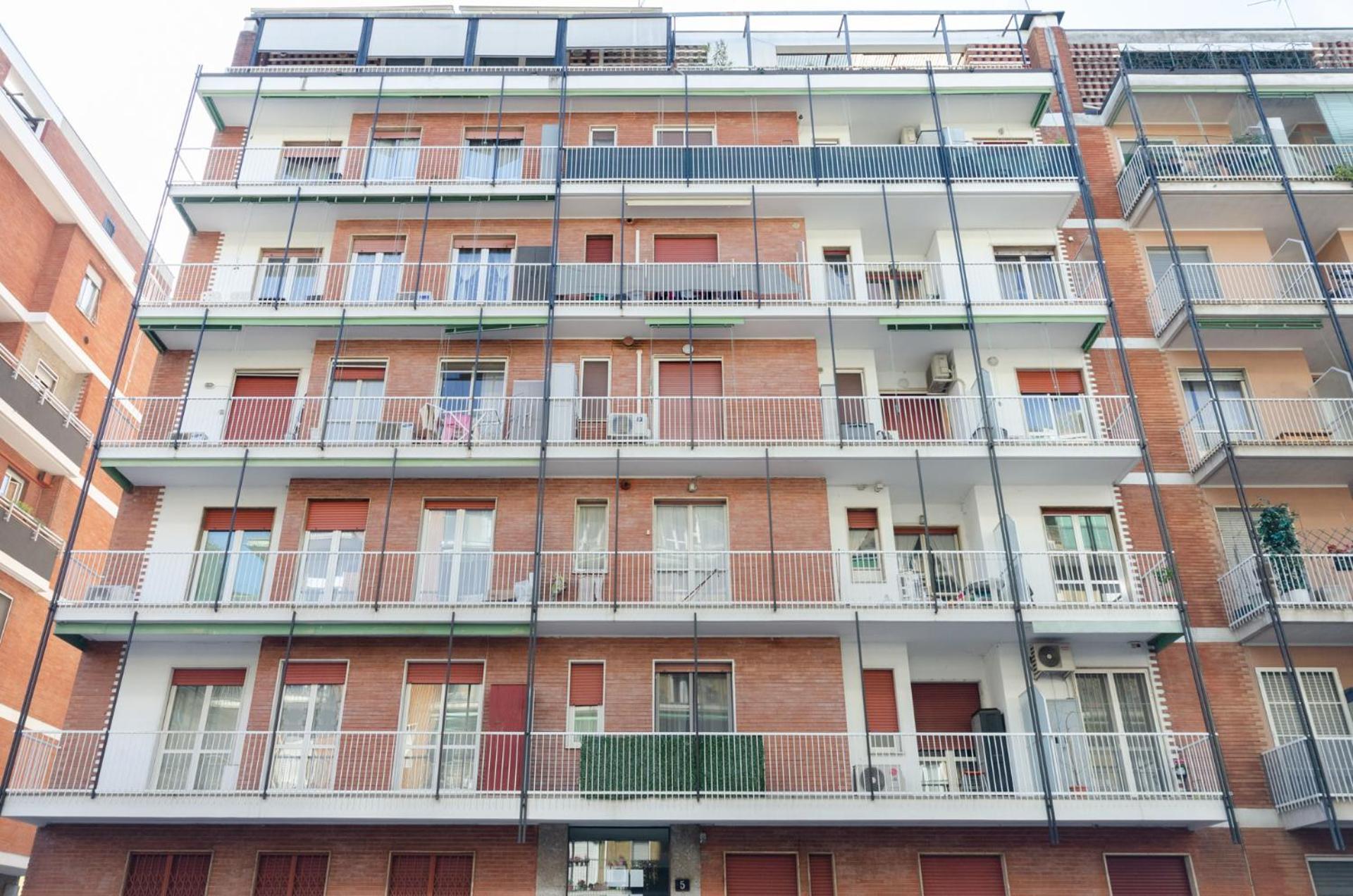 Appartamento Vivimi Fiordalisi Stile & Comfort Vicino Metro Milano