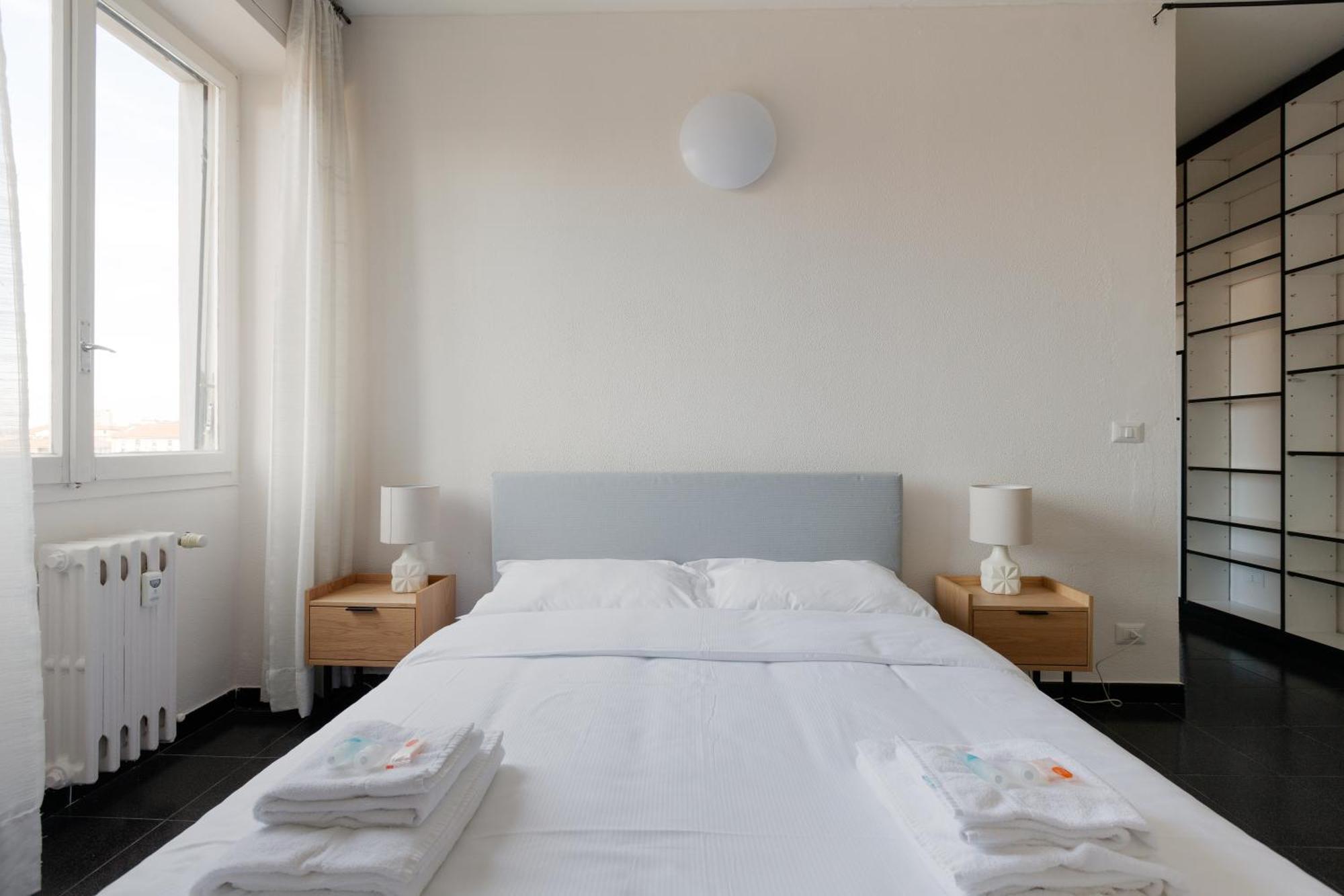 Corvetto M3 - Comfy Apt. With Balcony! Apartment Milan