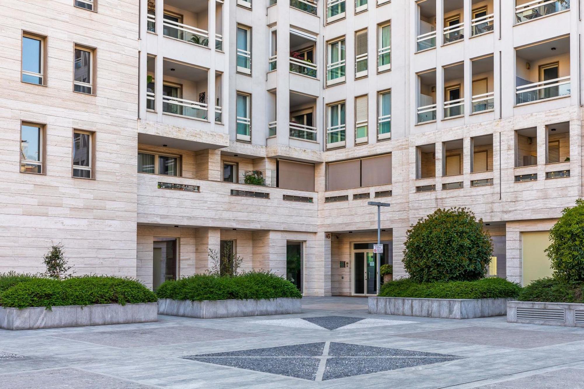 Appartamento Luxury - Free Private - Parking Maestri Campionesi 16