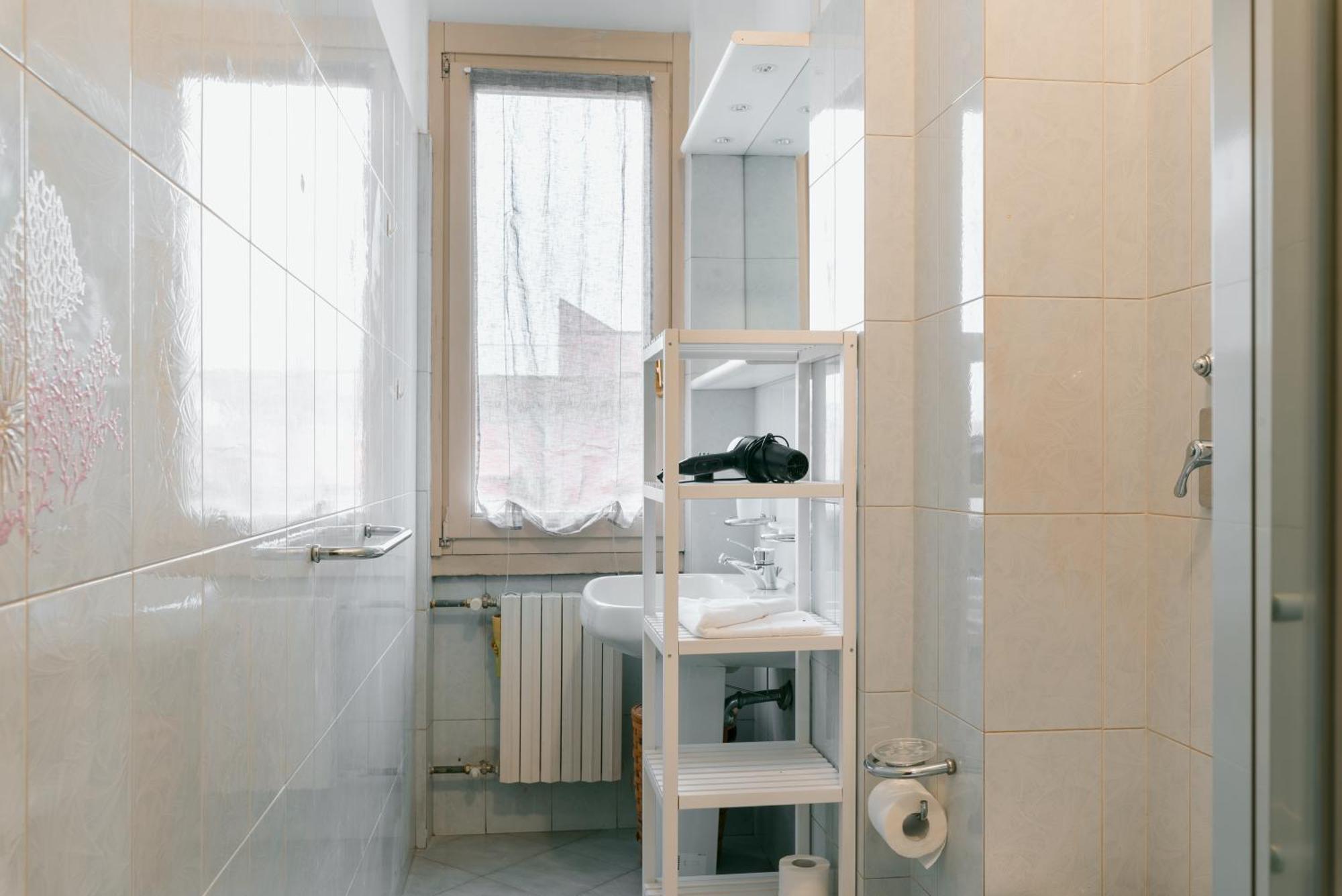 Apartment Ihost - De Andreis 11 Milan