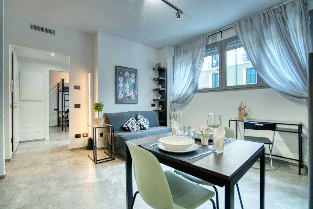 Vallarsa 10 - Interno 03 * Milan