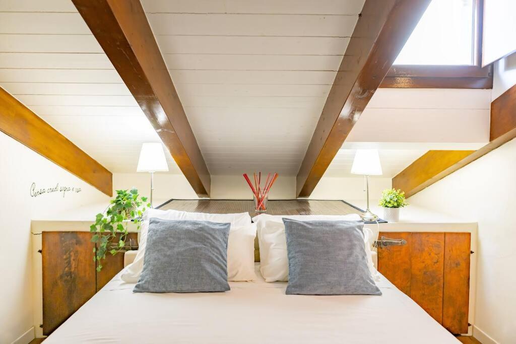 Apartment Canonica Attic Milan