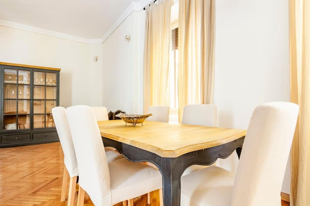 Apartment Cordusio Milan
