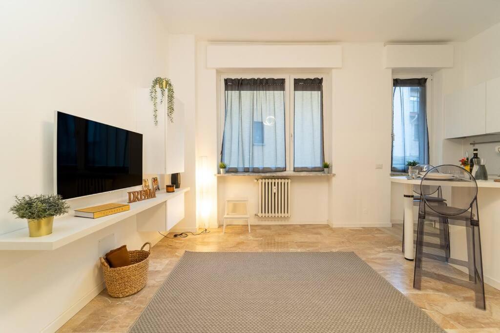 Apartamento Porta Venezia Nuovo E Accogliente
