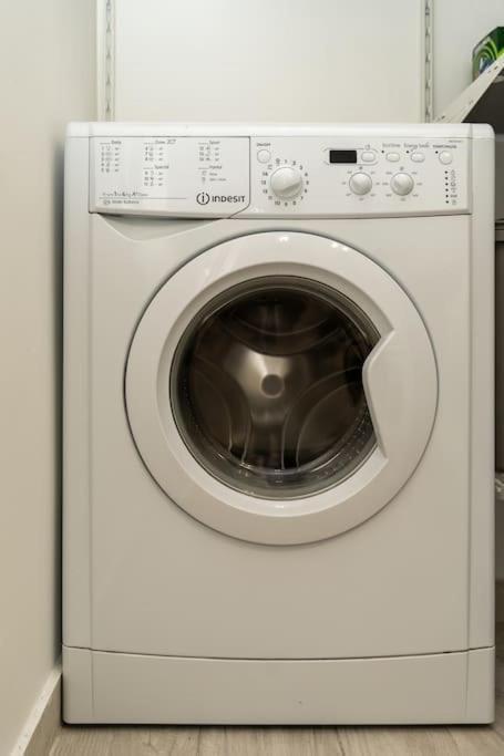Porta Venezia Nuovo E Accogliente Apartamento *