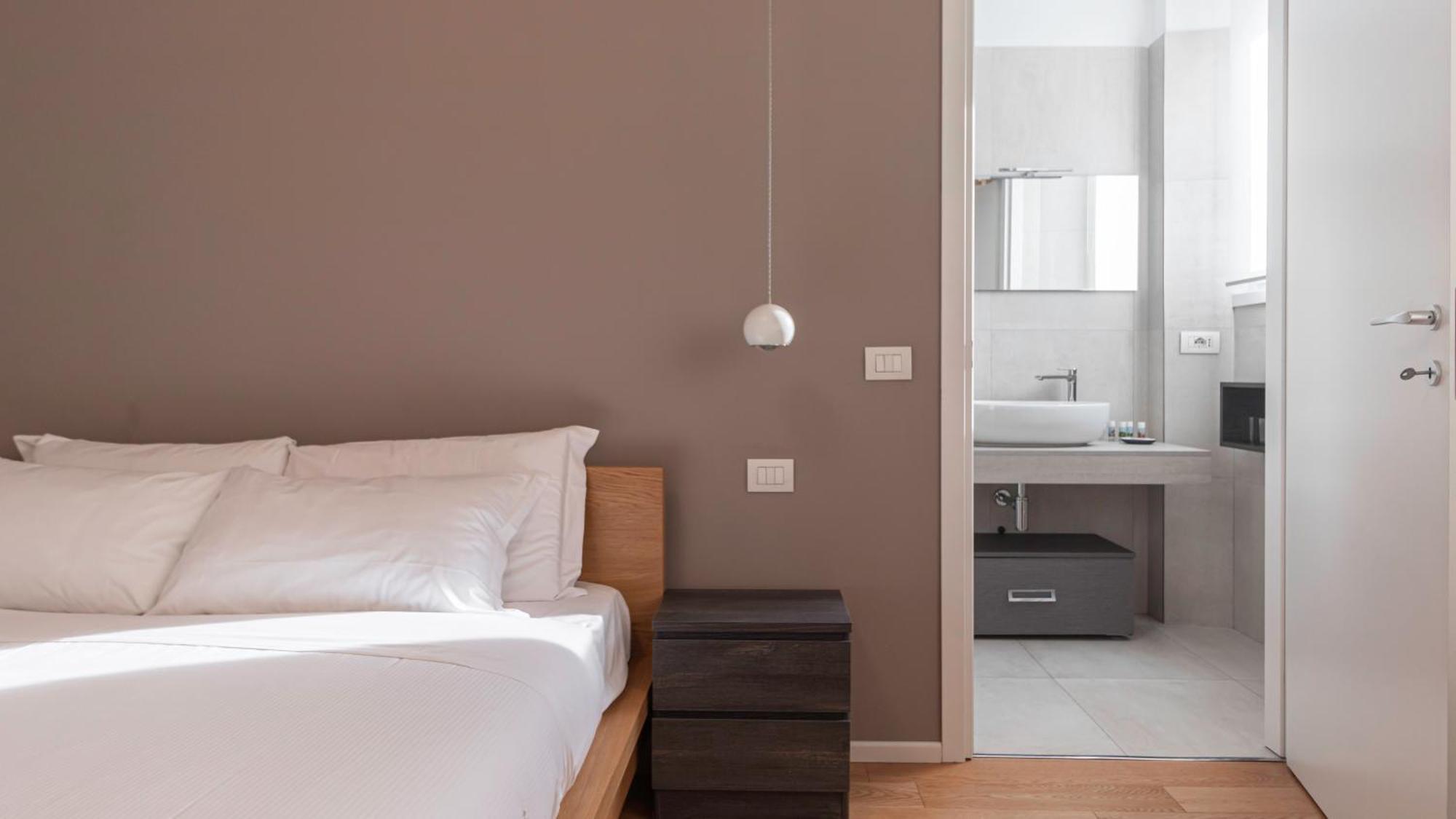 Italianway - Corso Xxii Marzo 4 * Milano