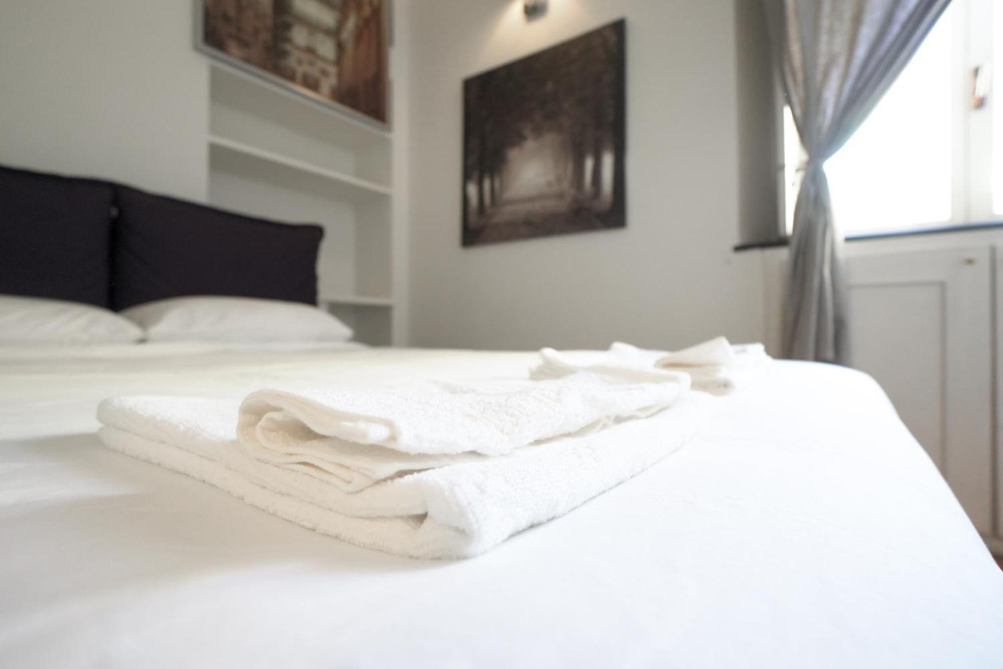 Garibaldi Livings Beautiful Nest In The Center Of Apartment Milan