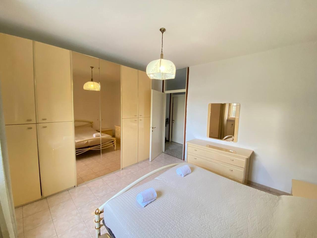 Apartment Bisceglie House Rho Fiera