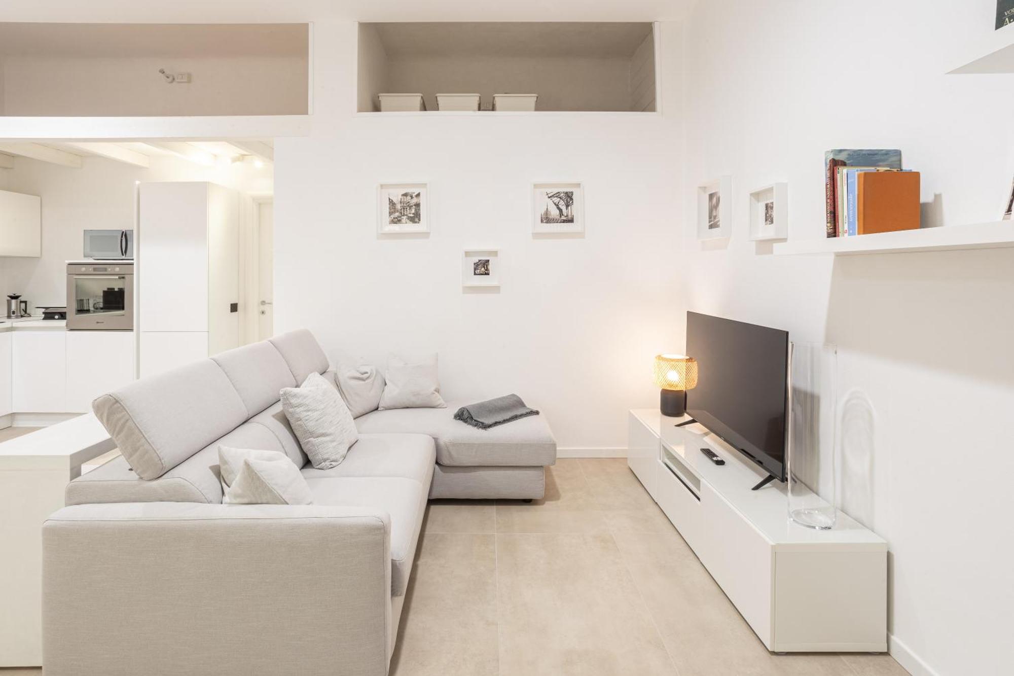 Apartment Sant Ambroeus Garden Milan