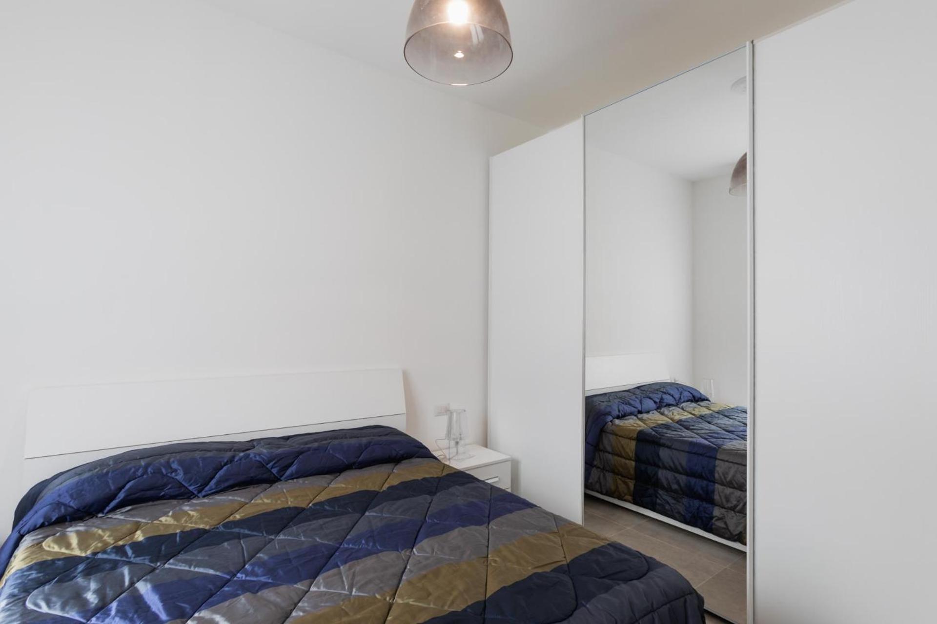 Apartamento Bilocale, Ristrutturato 2023 Milão