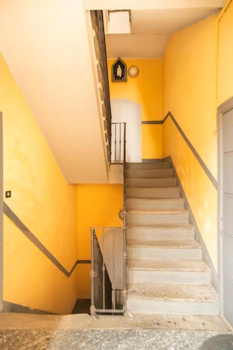 Free Wi-fi - A/c - Vertical Tower - Garibaldi Apartment