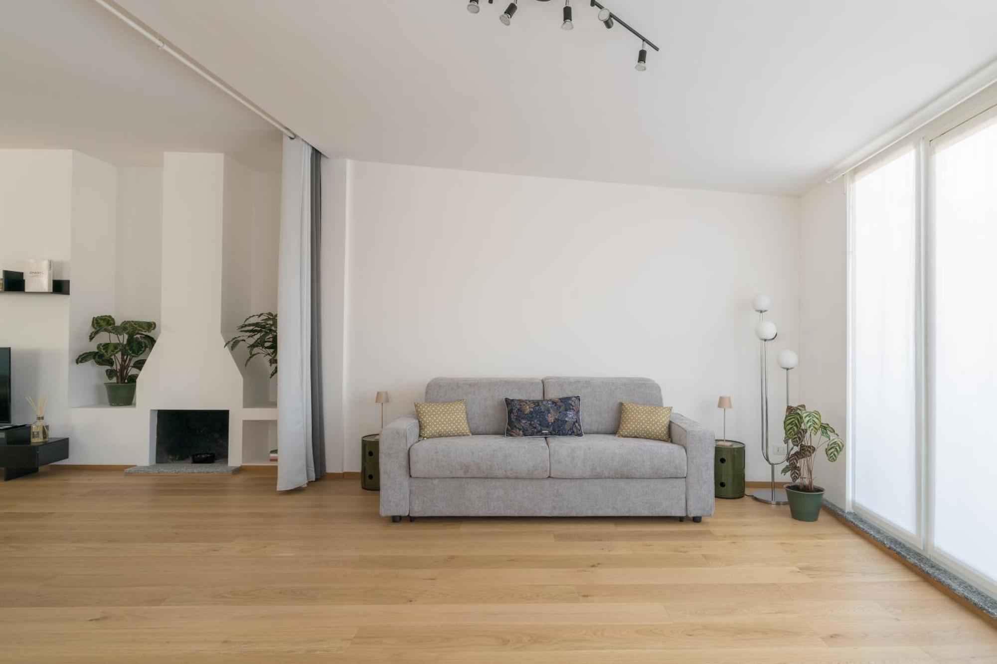 Bmore San Babila - Luxury Near Duomo Apartment