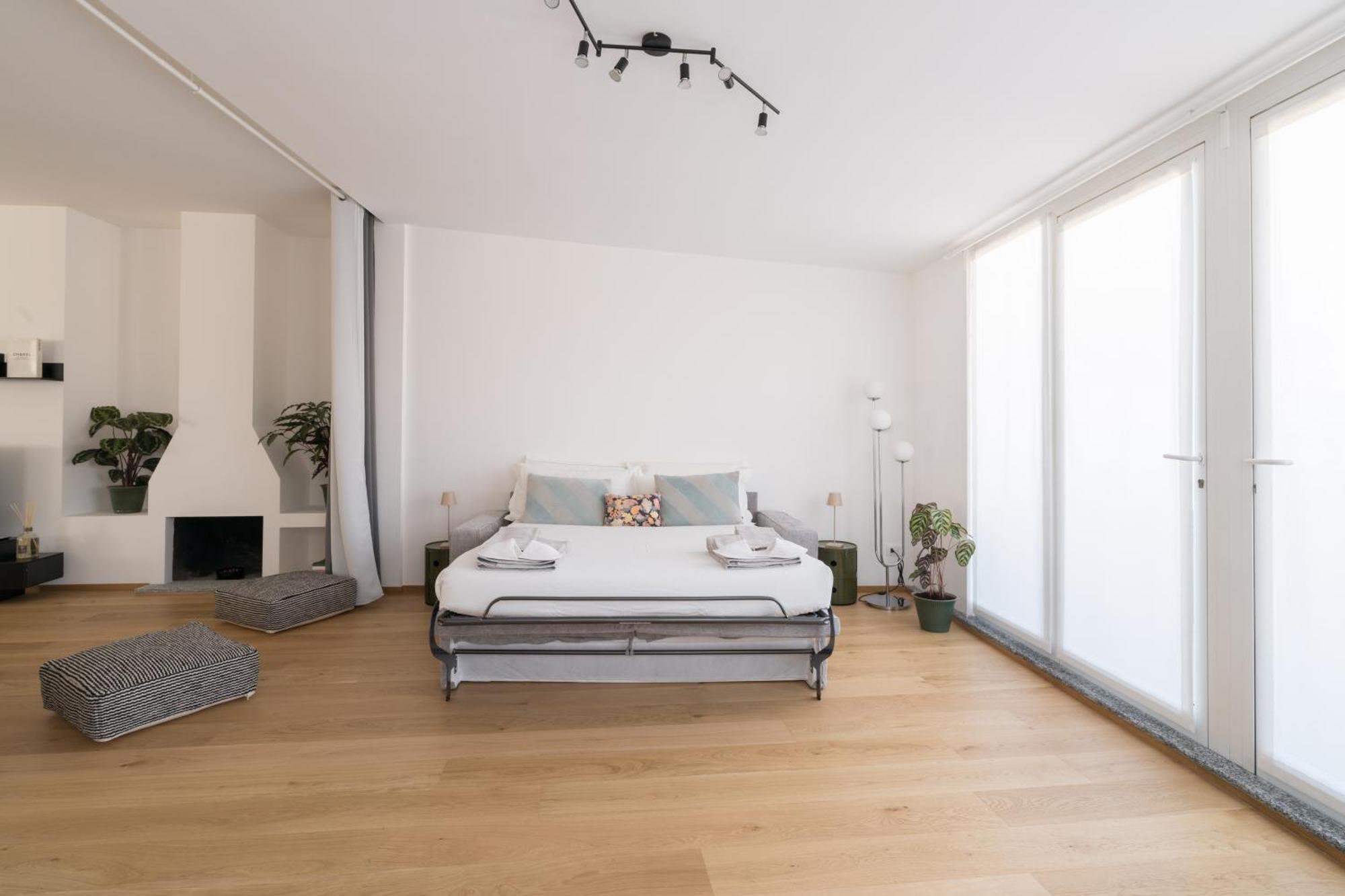 Apartment Bmore San Babila - Luxury Near Duomo *