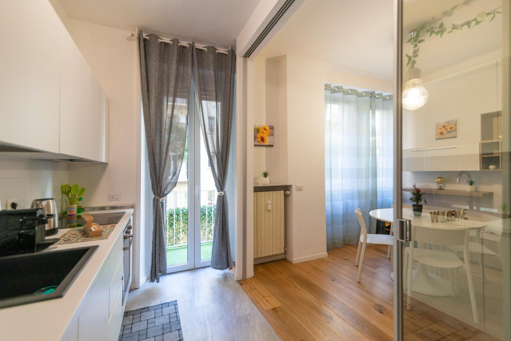 Charlotte's Home41 Milan