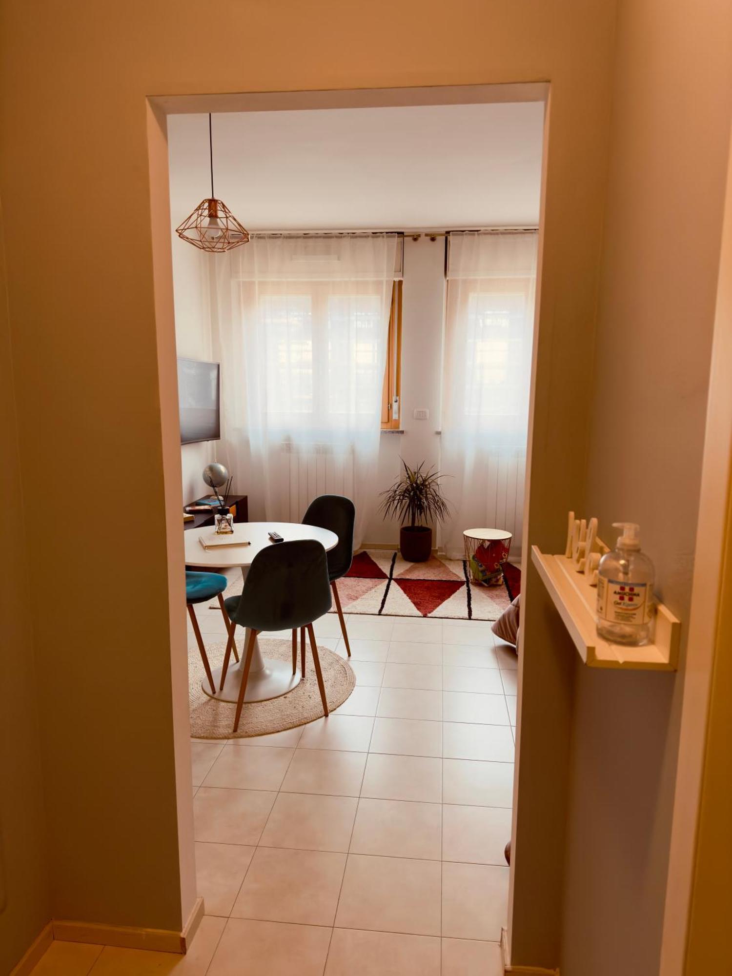 Felci Blu Metro Apartment Milan