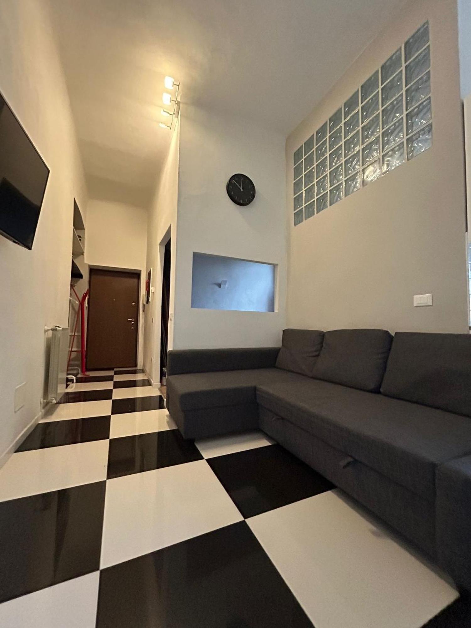 Ampio Bilocale Sui Navigli Apartment *