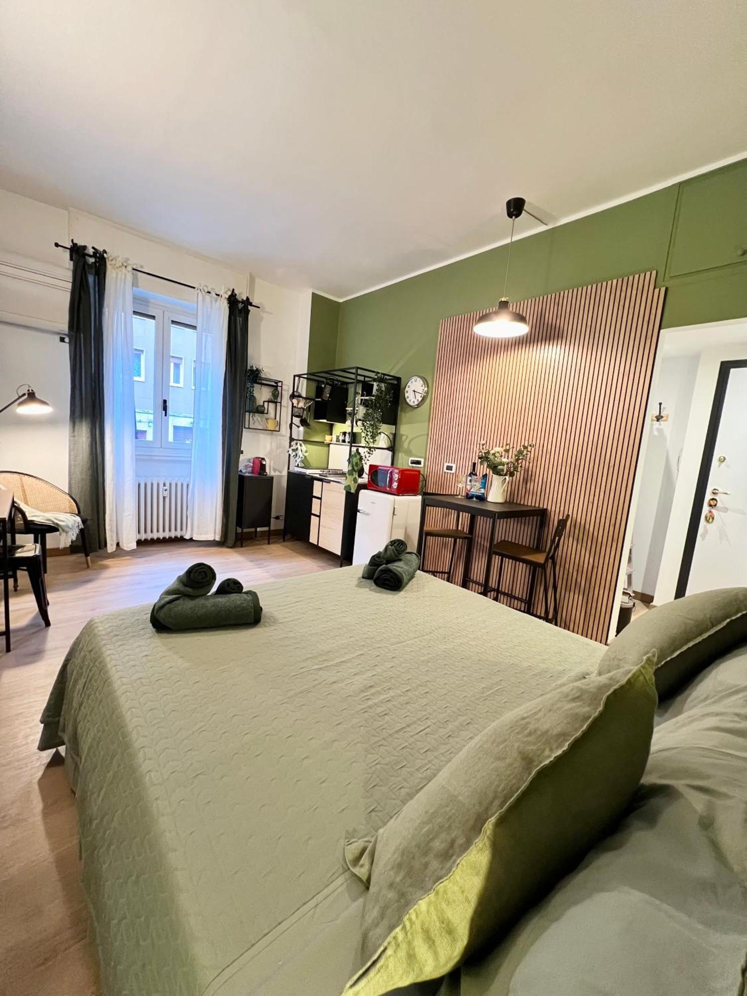 Apartment La Bella Charme 3 Km Away From Duomo/ Netflix & Wi-fi Included Milan