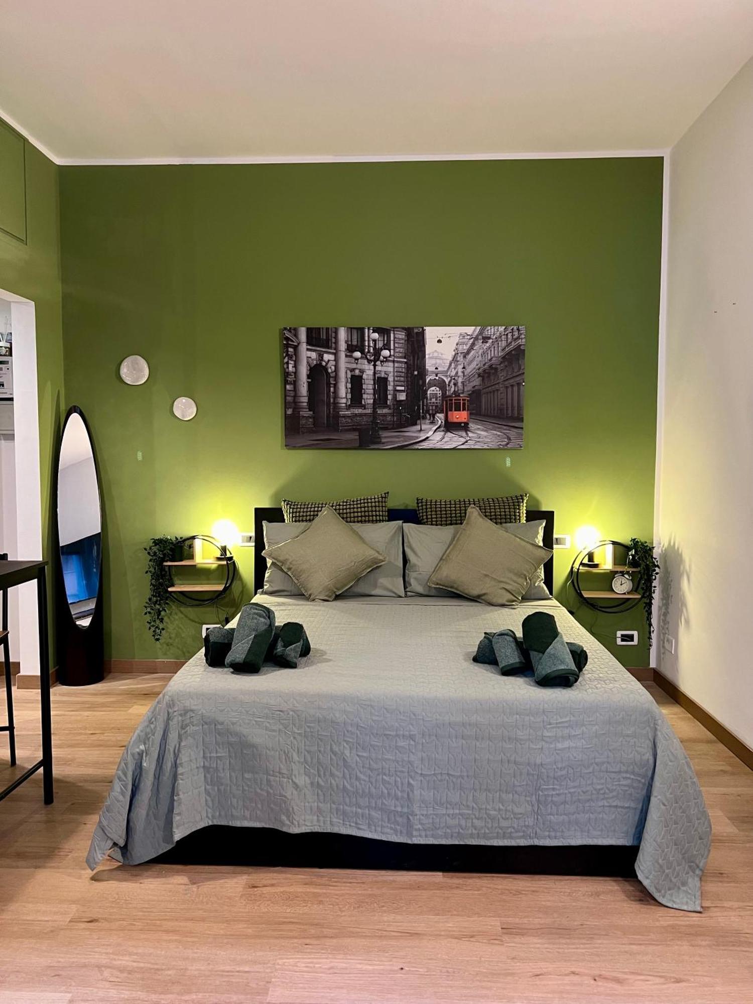 La Bella Charme 3 Km Away From Duomo/ Netflix & Wi-fi Included Apartment