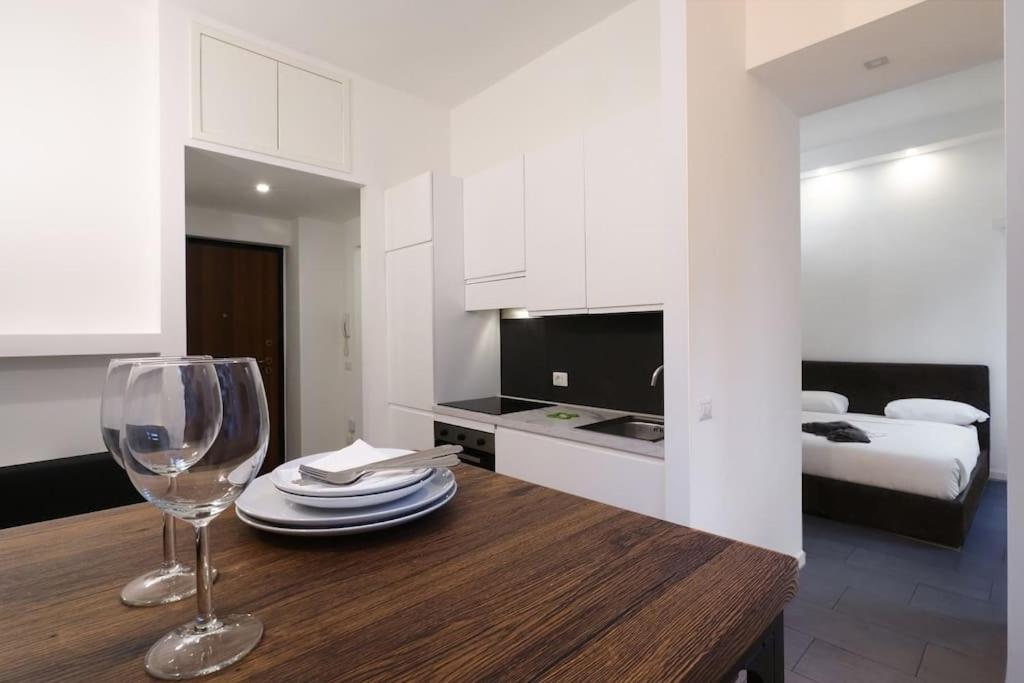 Apartment Contempora - Bilocale Via Verro Milan
