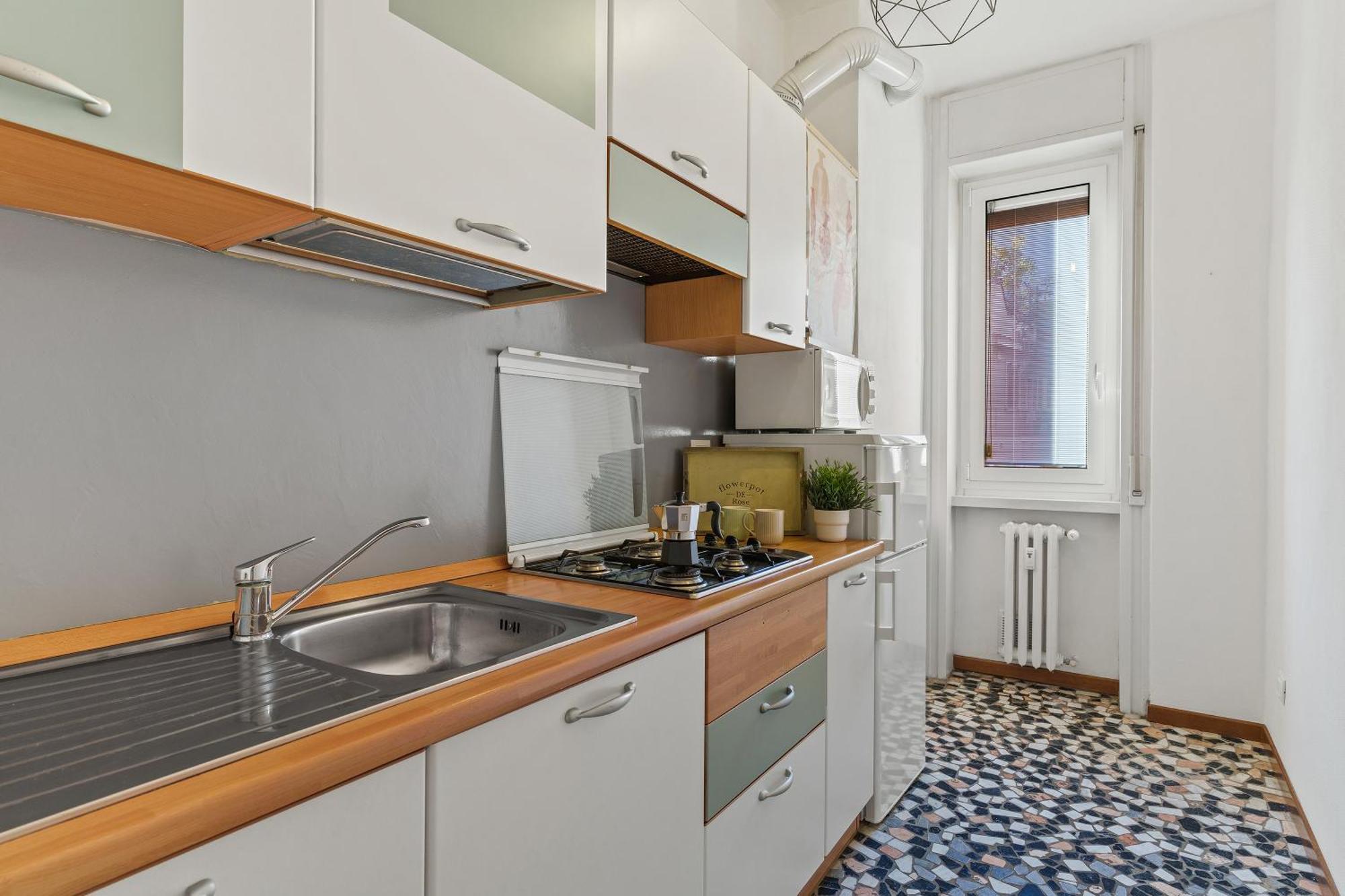 Urban Chic Retreat Station - Loreto Apartment