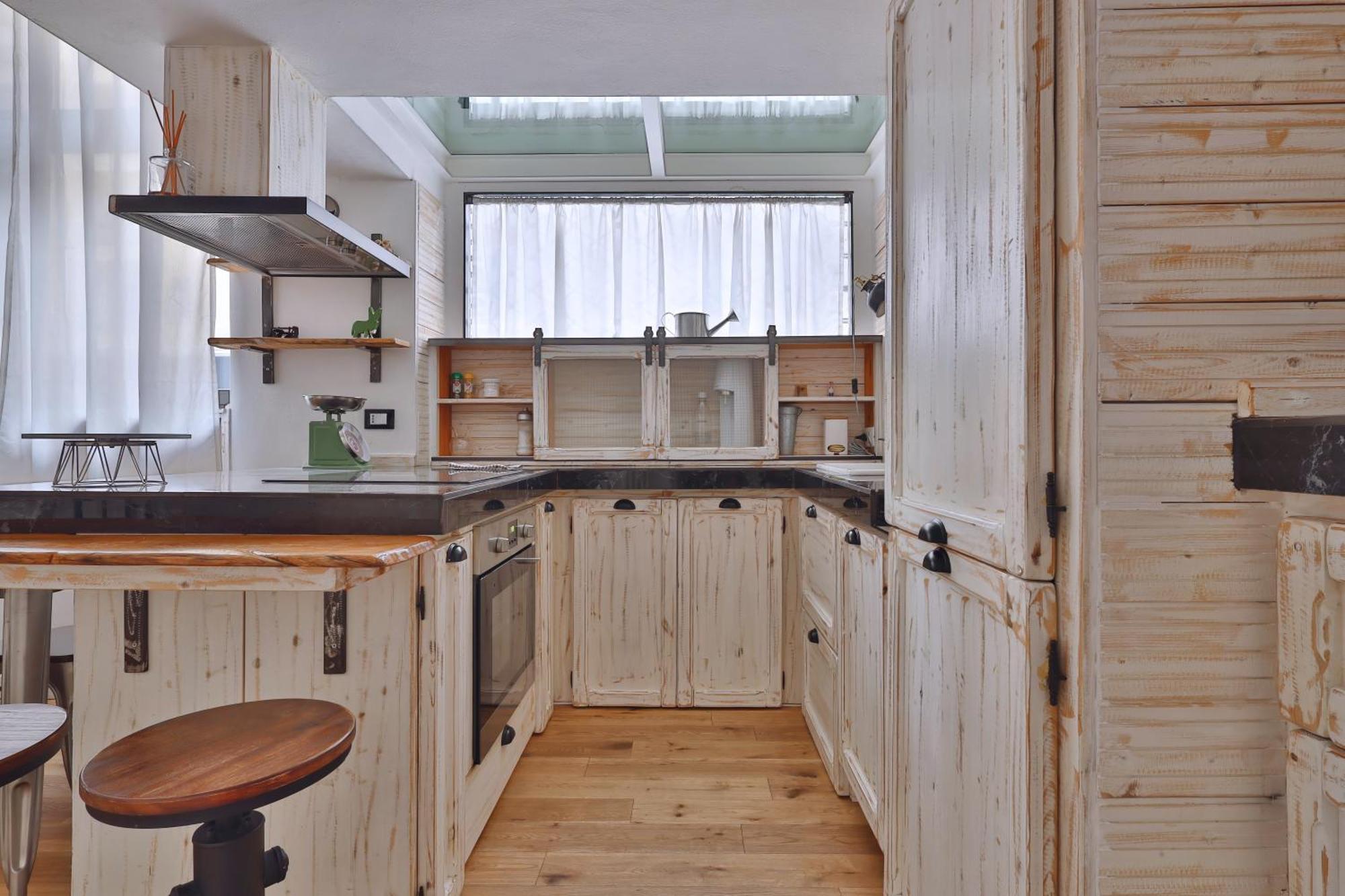 Quiet House In Navigli Sleeps 4 Milan