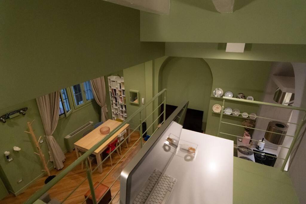 Apartment An Elegant In Milan's Art District *