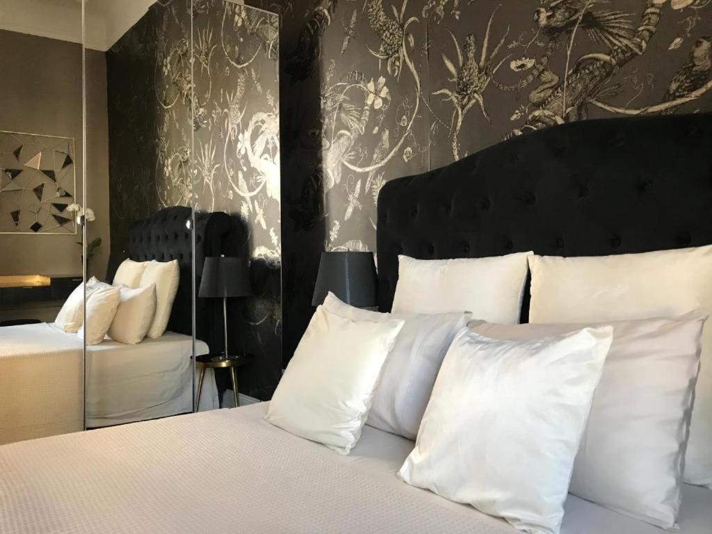Lippi 42 Single Room's In With Garden * Milan