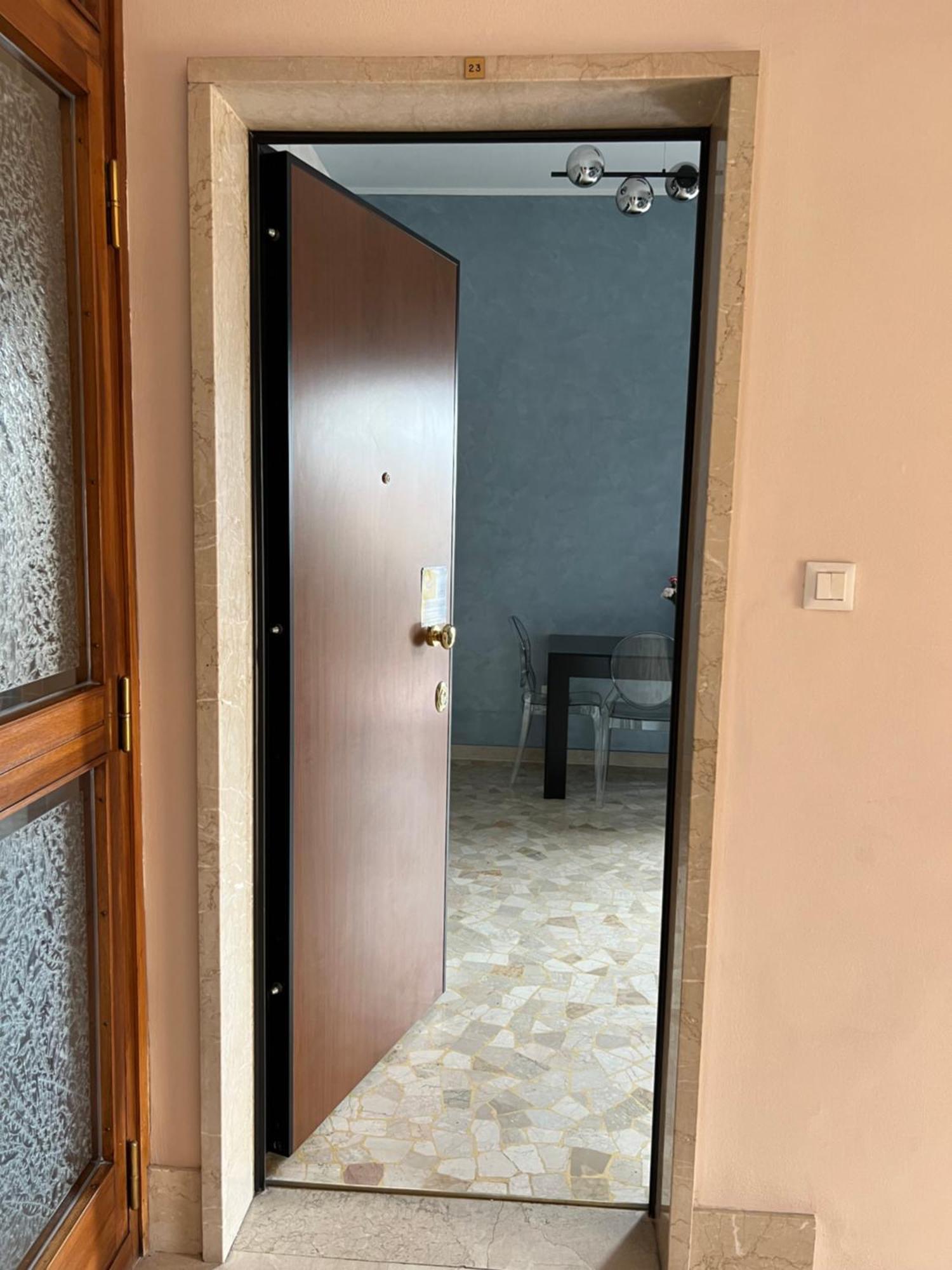 Apartment Confortevole Zona Bocconi-porta Romana Milan
