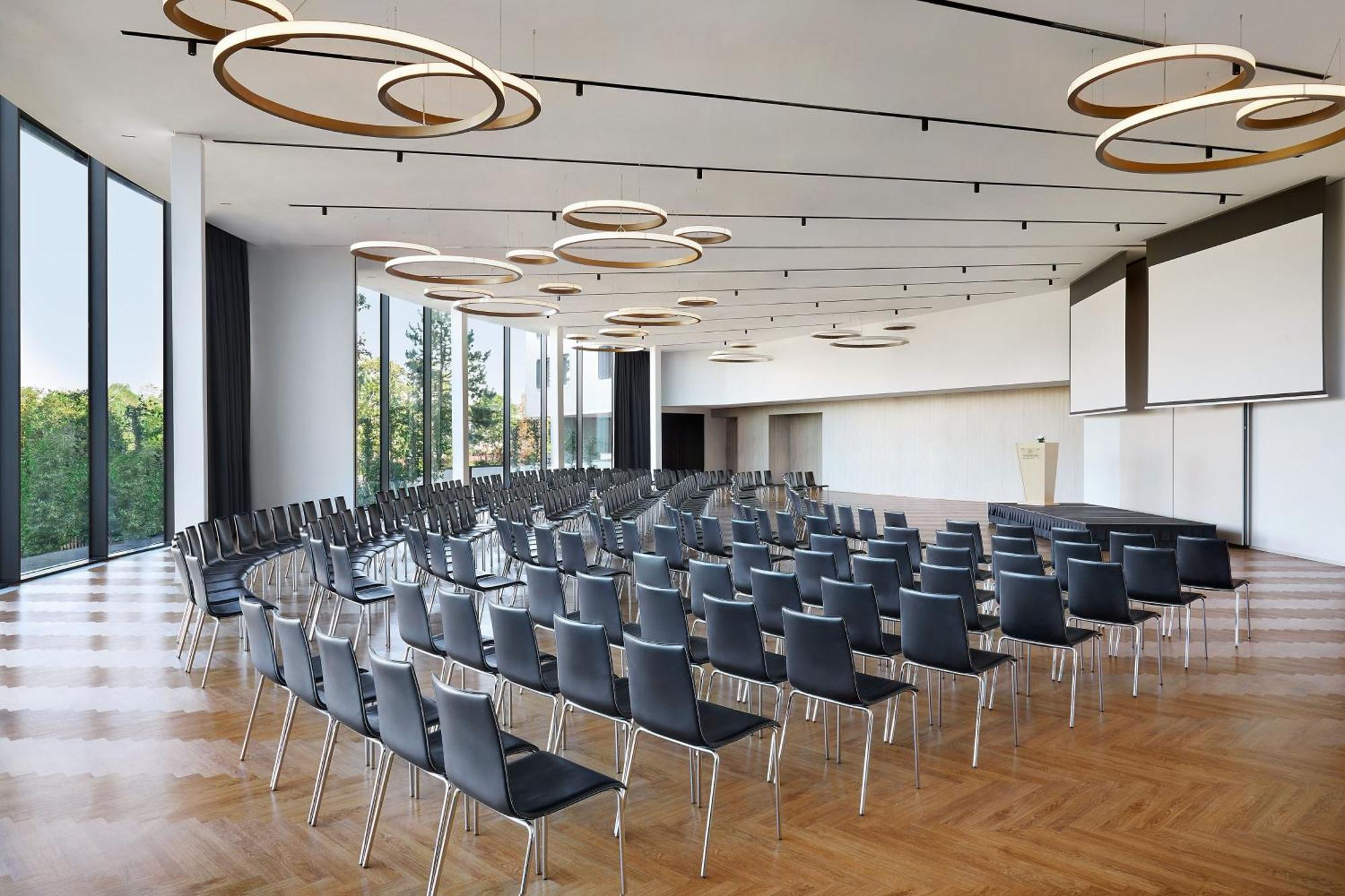 Sheraton San Siro 4*